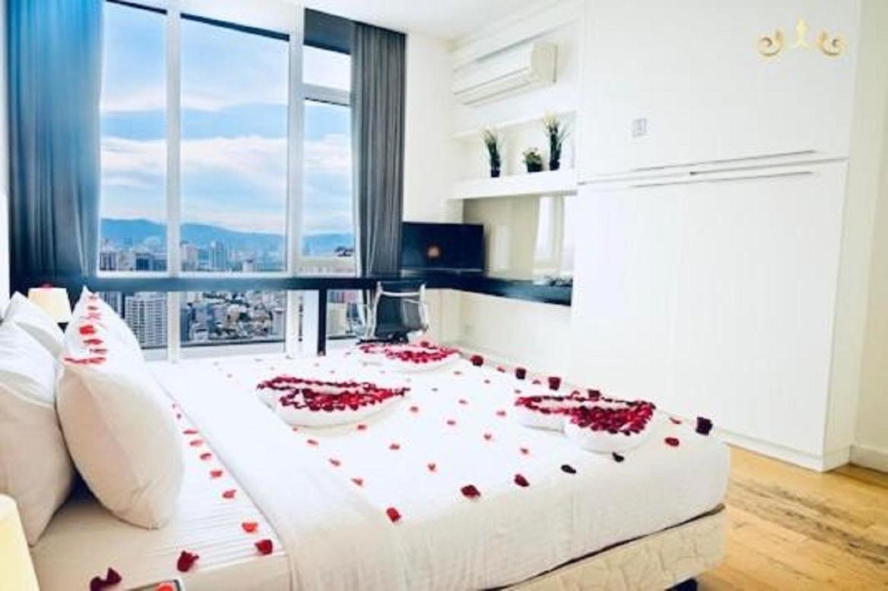 The Platinum Klcc By Cozy White Apartment Kuala Lumpur Exterior photo