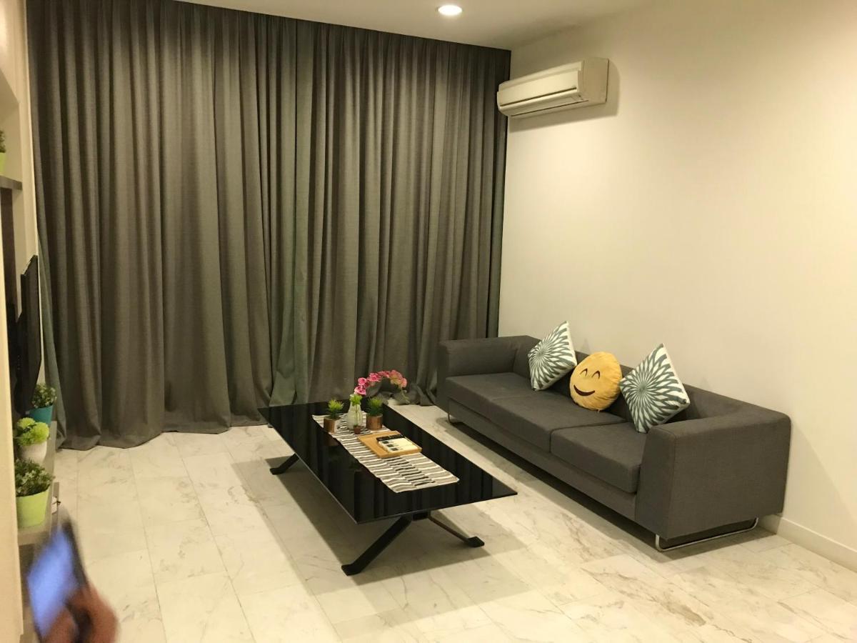 The Platinum Klcc By Cozy White Apartment Kuala Lumpur Exterior photo