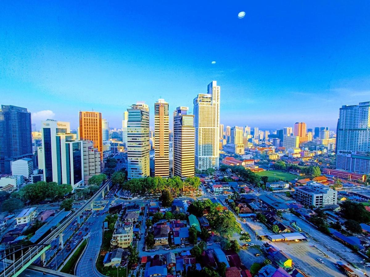 The Platinum Klcc By Cozy White Apartment Kuala Lumpur Exterior photo