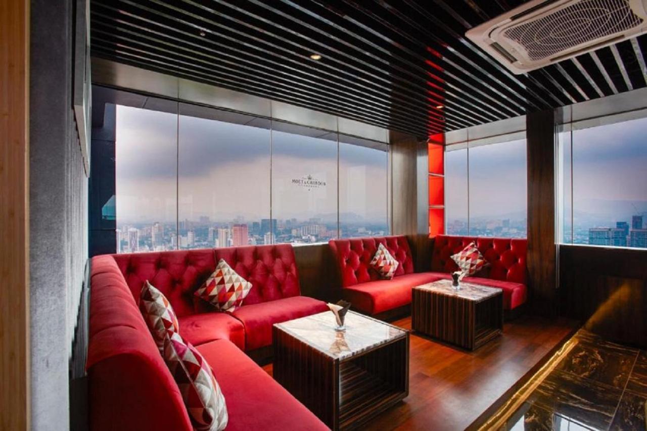 The Platinum Klcc By Cozy White Apartment Kuala Lumpur Exterior photo
